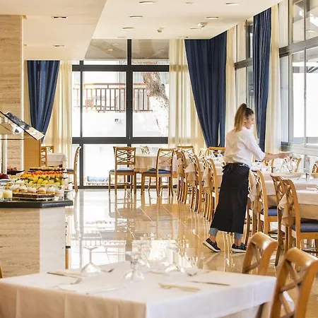 Inturotel Azul Garden Hotel apartamentowy